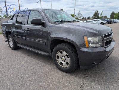 2010 Chevrolet Avalanche LS