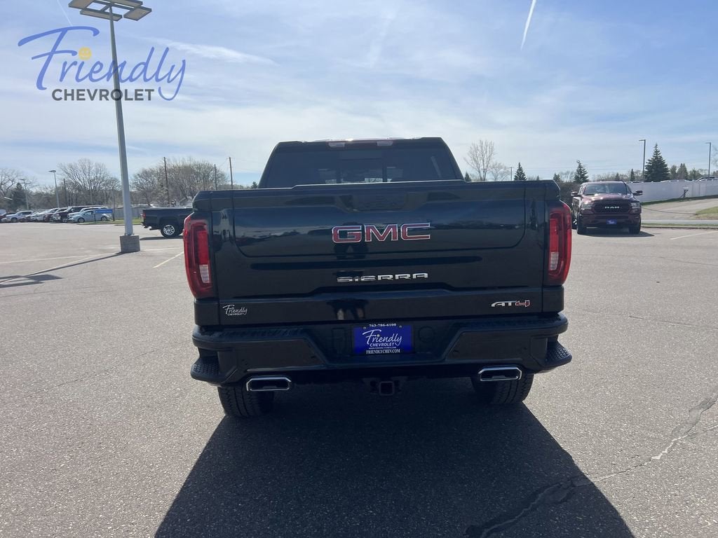 2024 GMC Sierra 1500 AT4