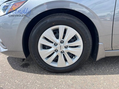 2022 Nissan Sentra S Xtronic CVT