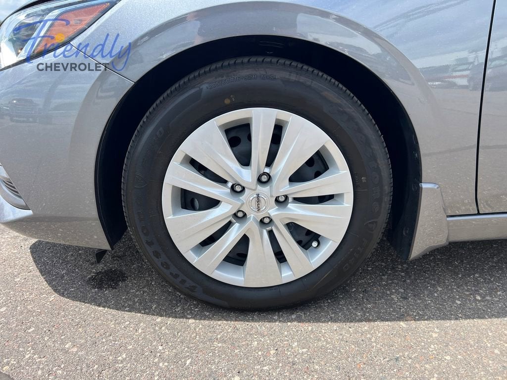 2022 Nissan Sentra S Xtronic CVT