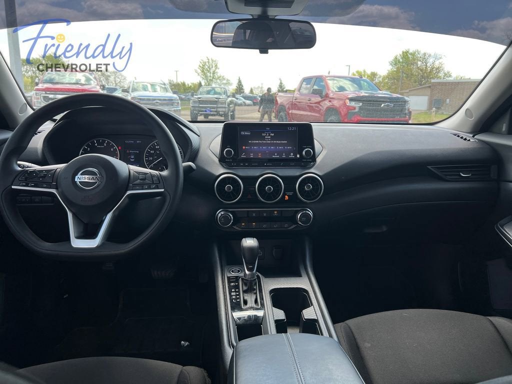 2022 Nissan Sentra S Xtronic CVT