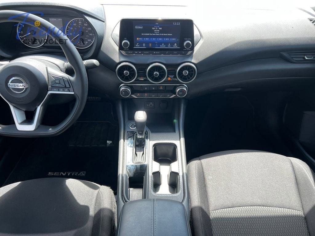 2022 Nissan Sentra S Xtronic CVT