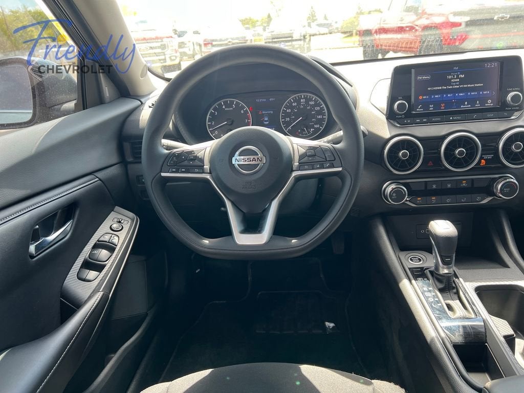 2022 Nissan Sentra S Xtronic CVT