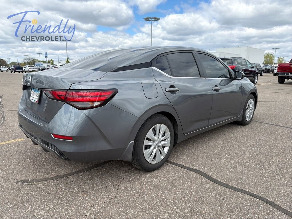 2022 Nissan Sentra S Xtronic CVT