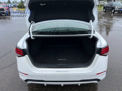 2022 Nissan Sentra SV Xtronic CVT