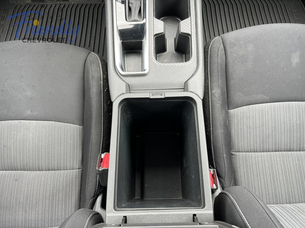 2022 Nissan Sentra SV Xtronic CVT