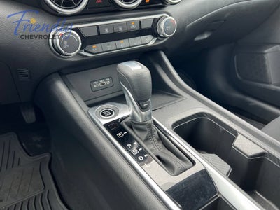 2022 Nissan Sentra SV Xtronic CVT