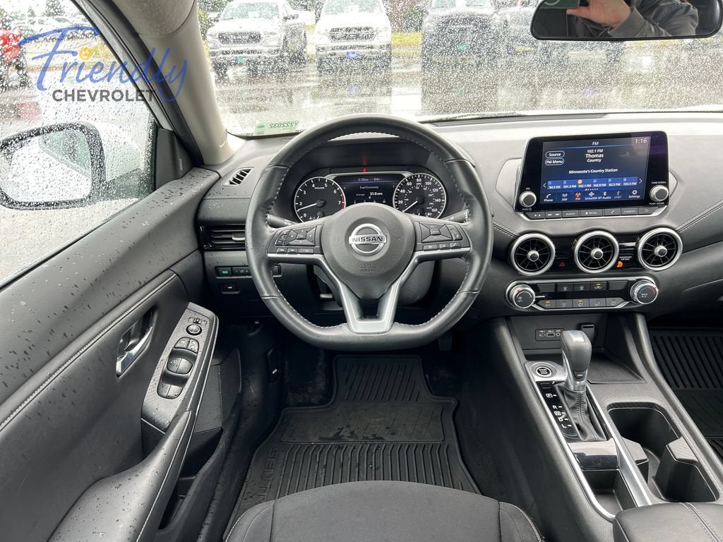 2022 Nissan Sentra SV Xtronic CVT