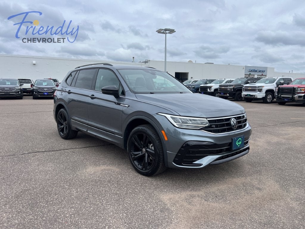 2024 Volkswagen Tiguan 2.0T SE R-Line Black