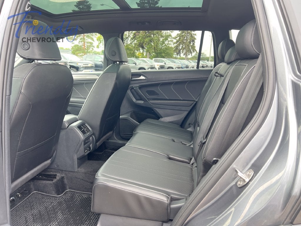 2024 Volkswagen Tiguan 2.0T SE R-Line Black