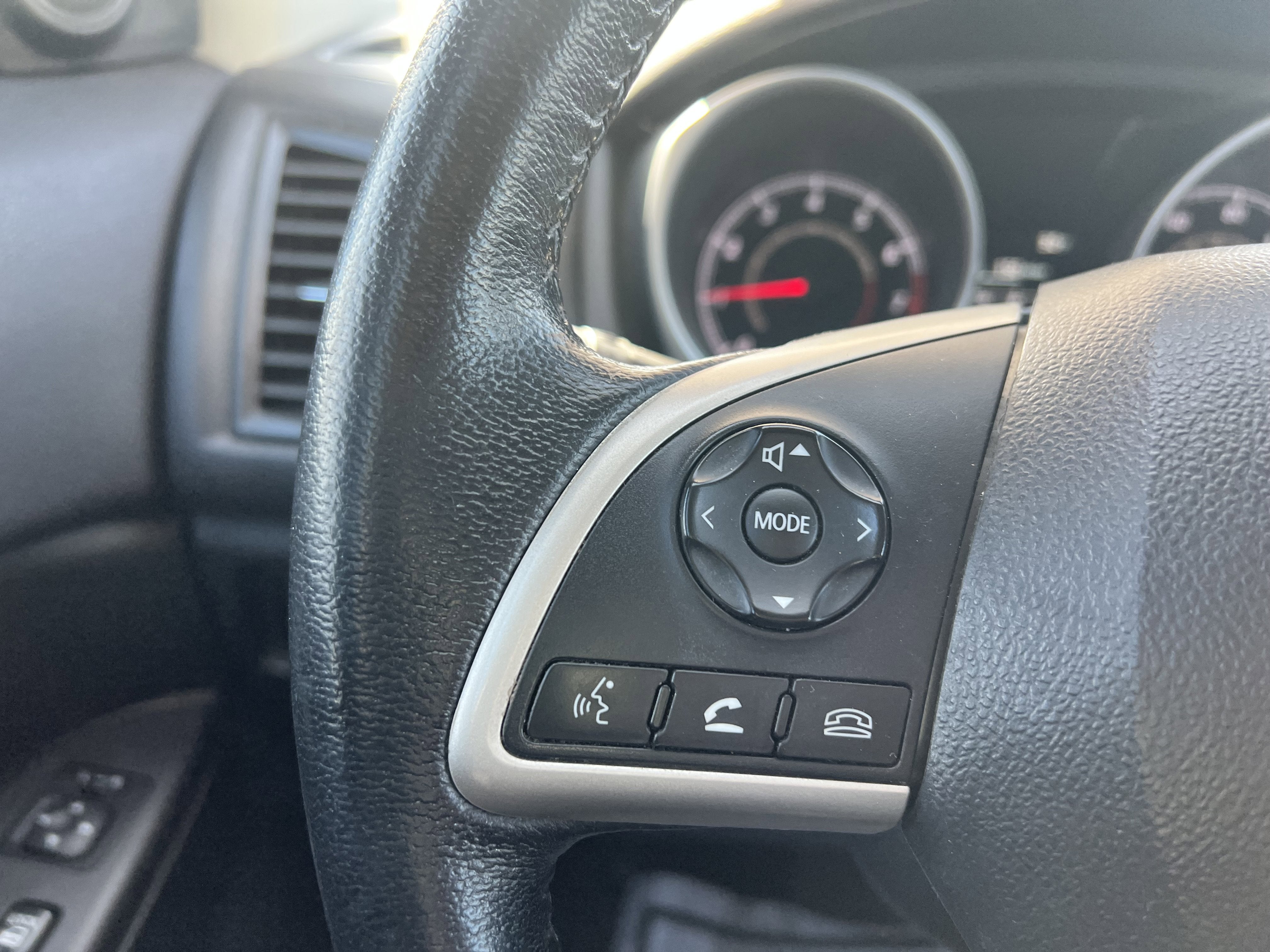 2015 Mitsubishi Outlander Sport ES