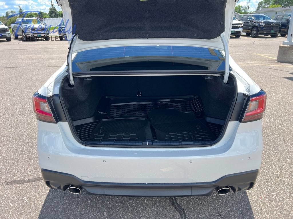 2025 Subaru Legacy Touring XT