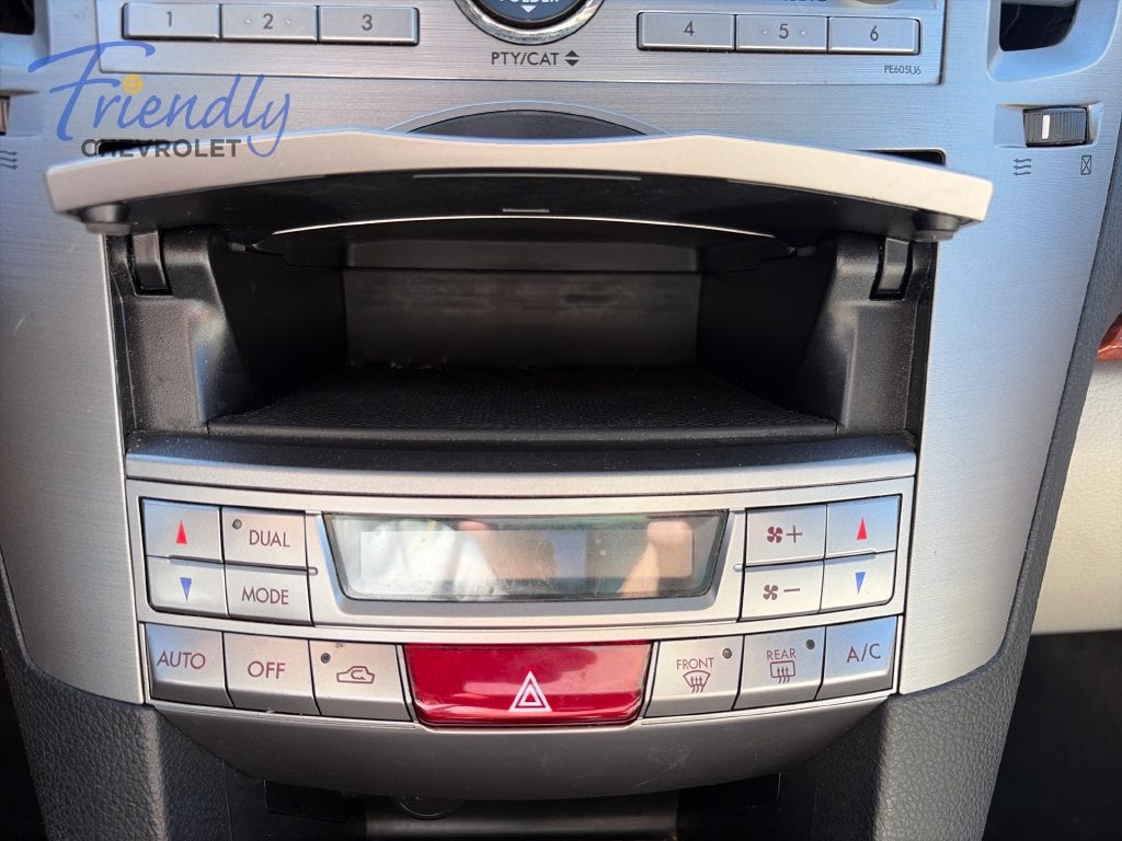 2011 Subaru Outback 2.5i Limited Pwr Moon