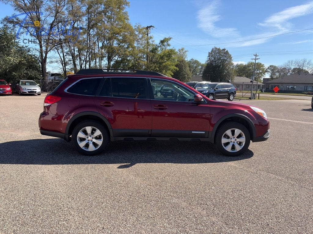 2011 Subaru Outback 2.5i Limited Pwr Moon