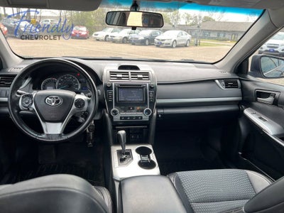2014 Toyota Camry SE