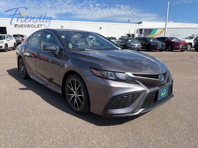 2024 Toyota Camry Hybrid SE