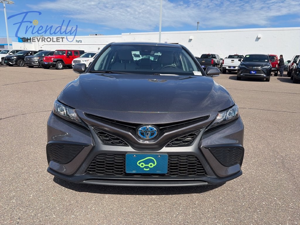 2024 Toyota Camry Hybrid SE