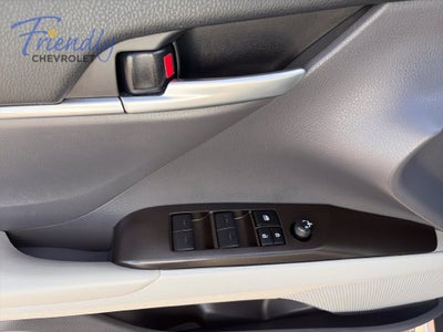 2024 Toyota Camry Hybrid SE