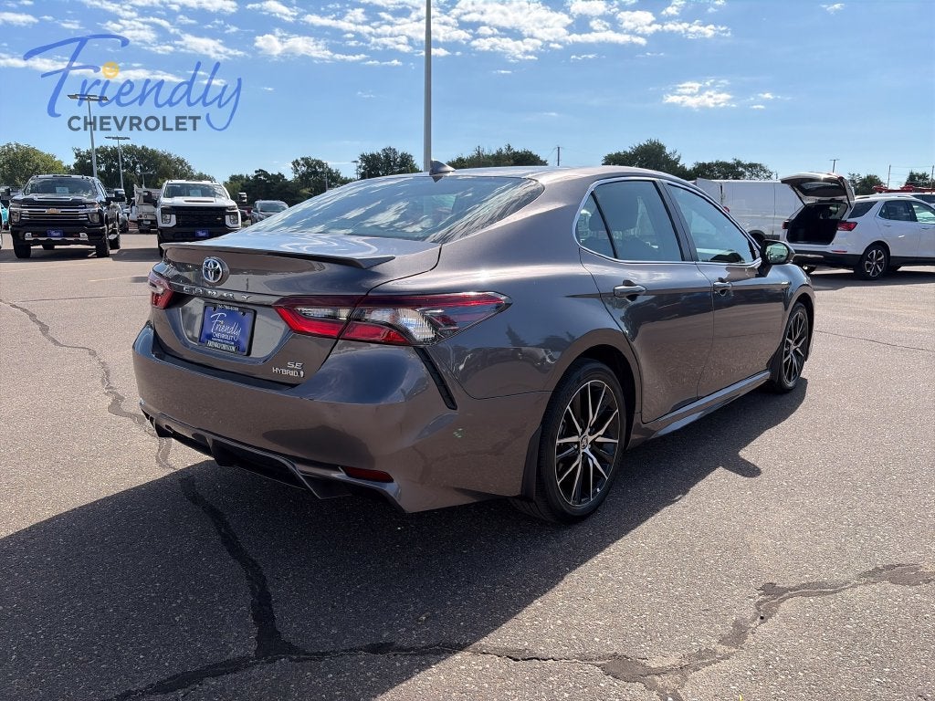 2024 Toyota Camry Hybrid SE