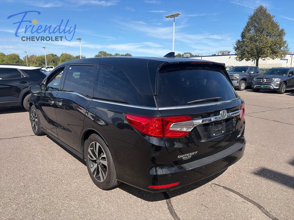 Used 2019 Honda Odyssey Elite with VIN 5FNRL6H95KB066892 for sale in Fridley, Minnesota