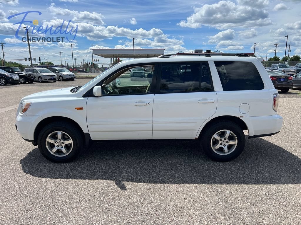Used 2008 Honda Pilot EX with VIN 5FNYF18488B036711 for sale in Fridley, Minnesota