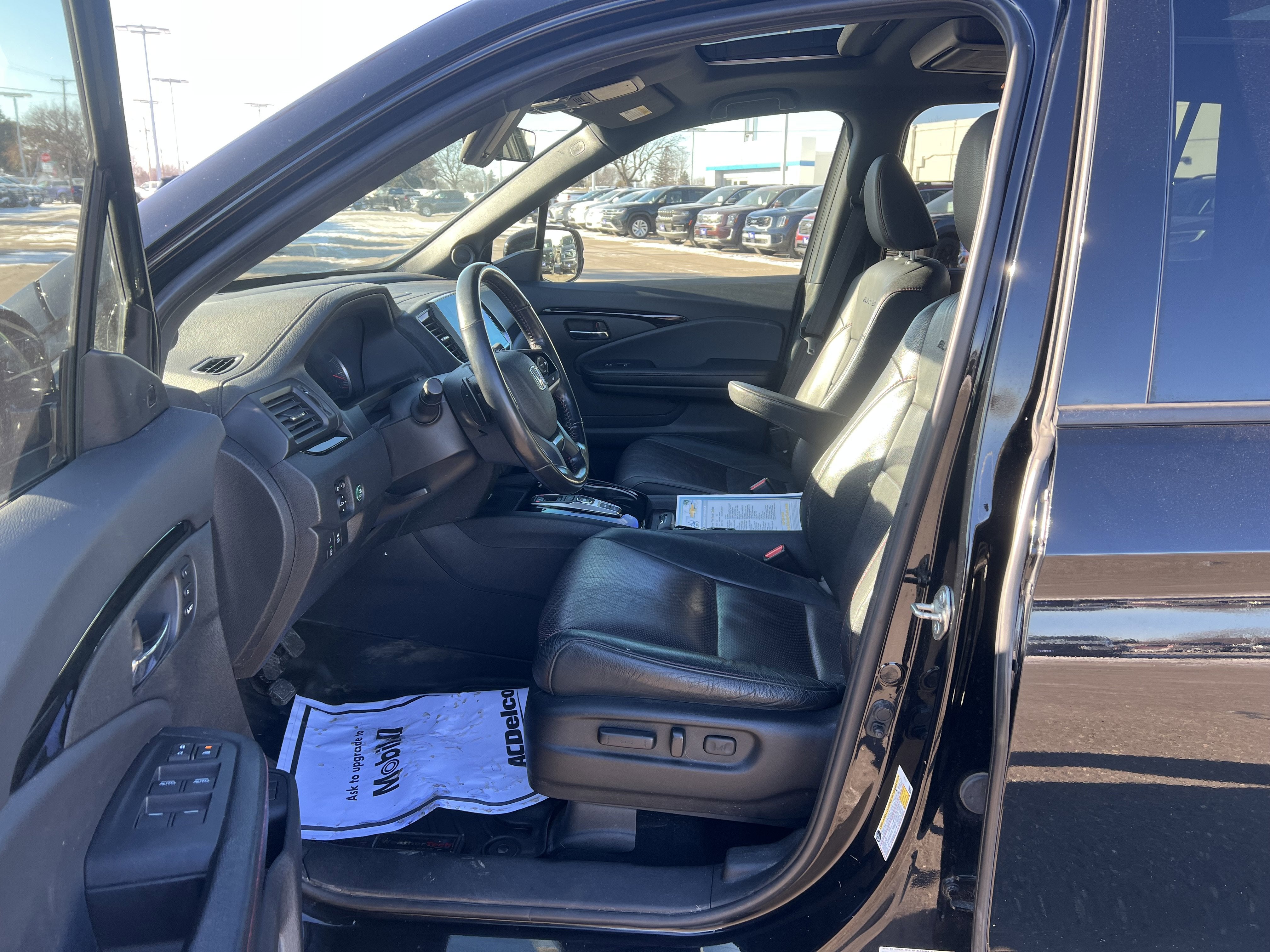 2020 Honda Pilot AWD Black Edition