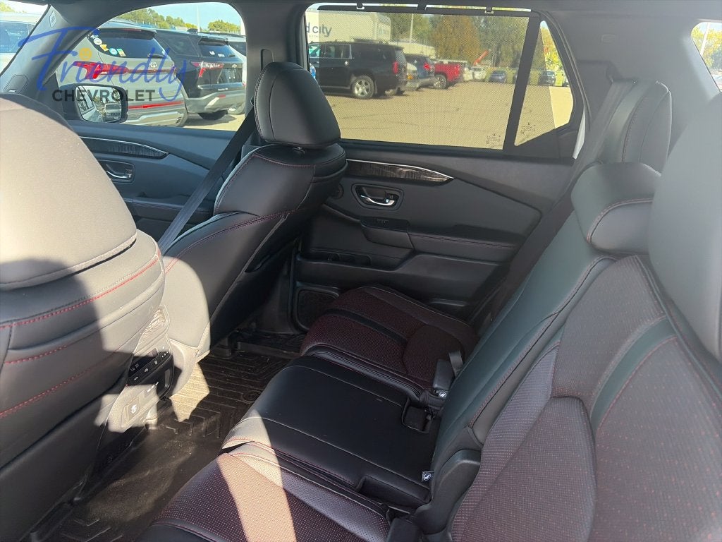 2025 Honda Pilot Black Edition