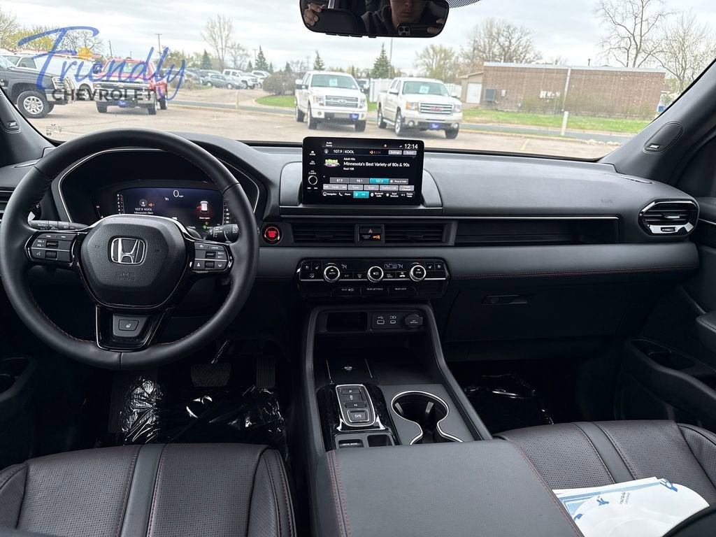 2025 Honda Pilot Black Edition