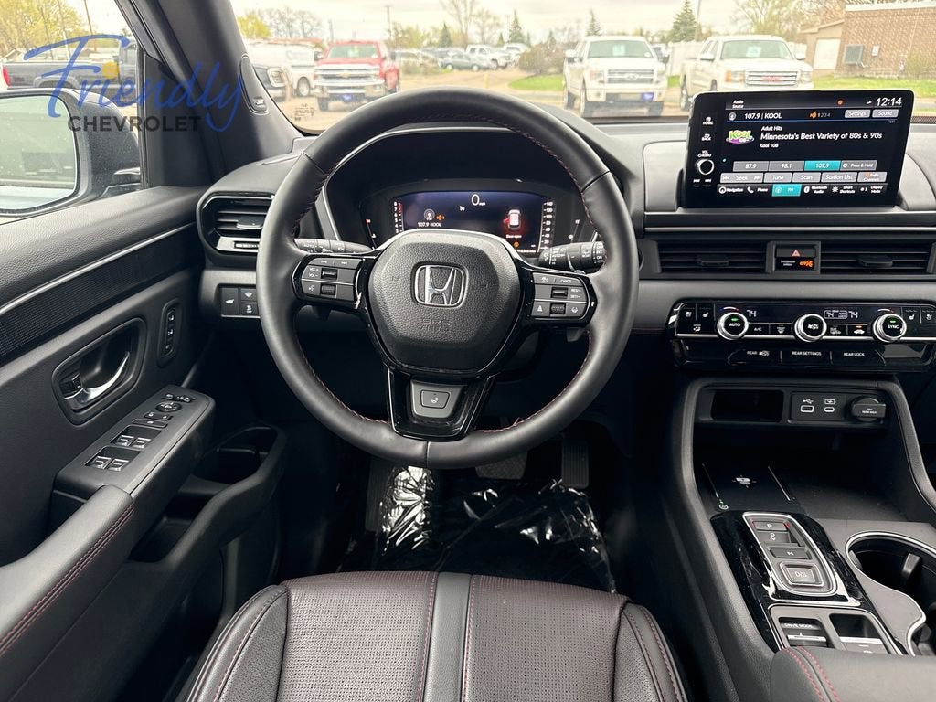 2025 Honda Pilot Black Edition