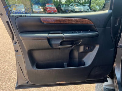 2014 Nissan Armada SV