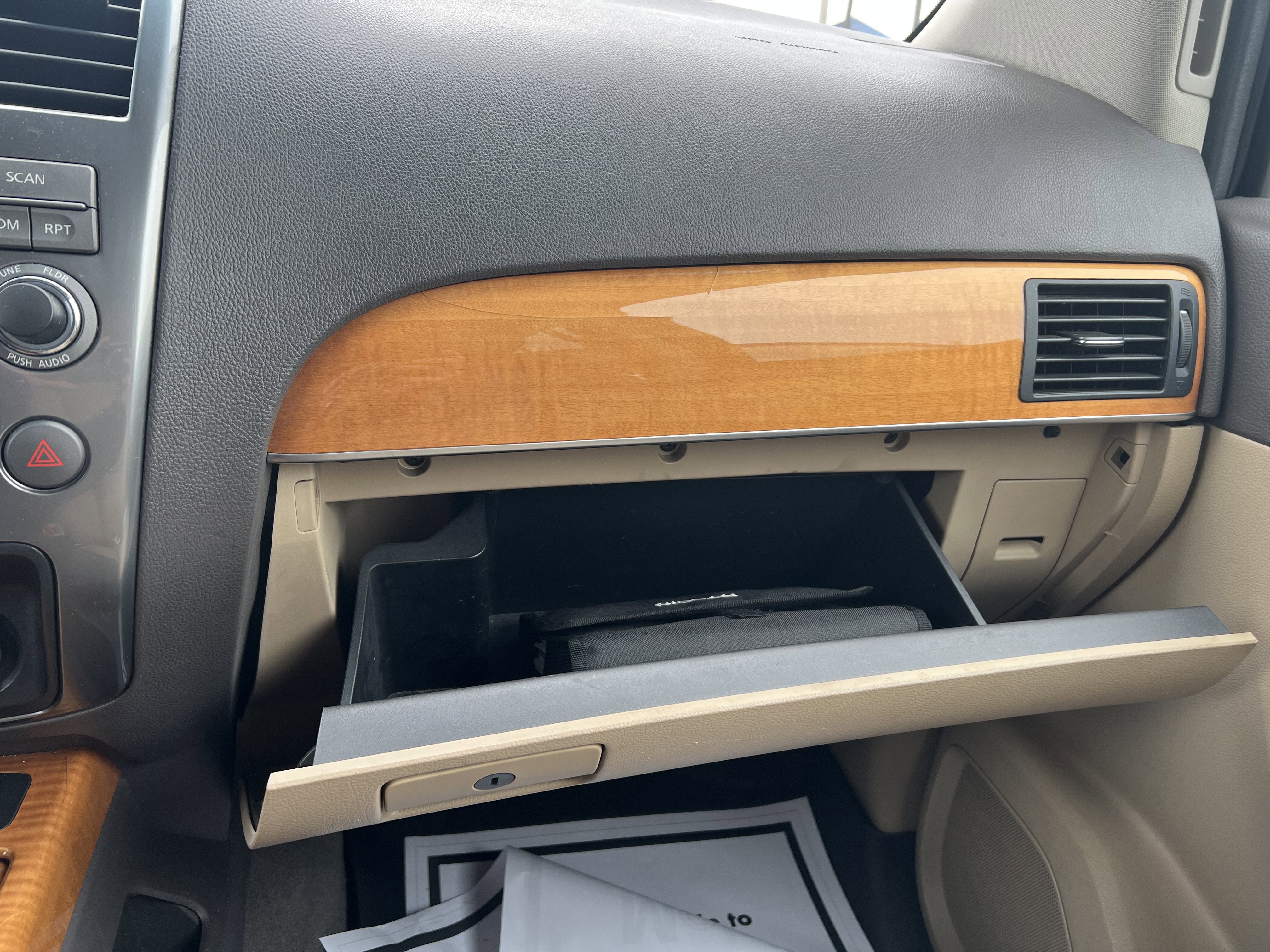 2015 Nissan Armada Platinum