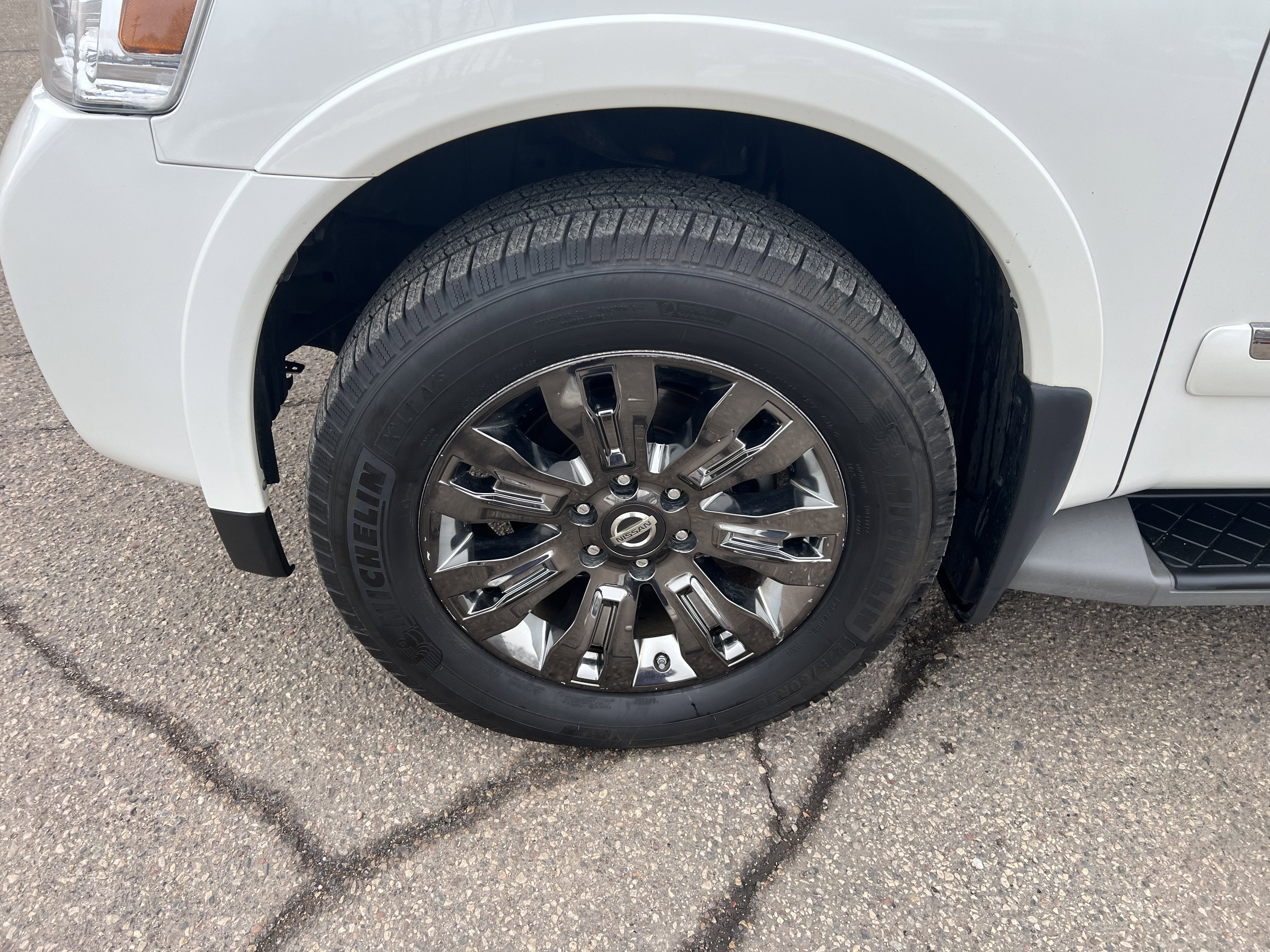 2015 Nissan Armada Platinum