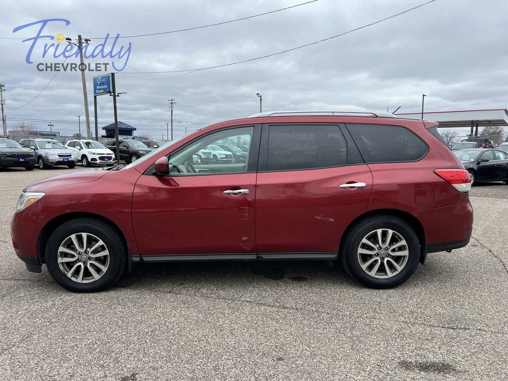 2016 Nissan Pathfinder S
