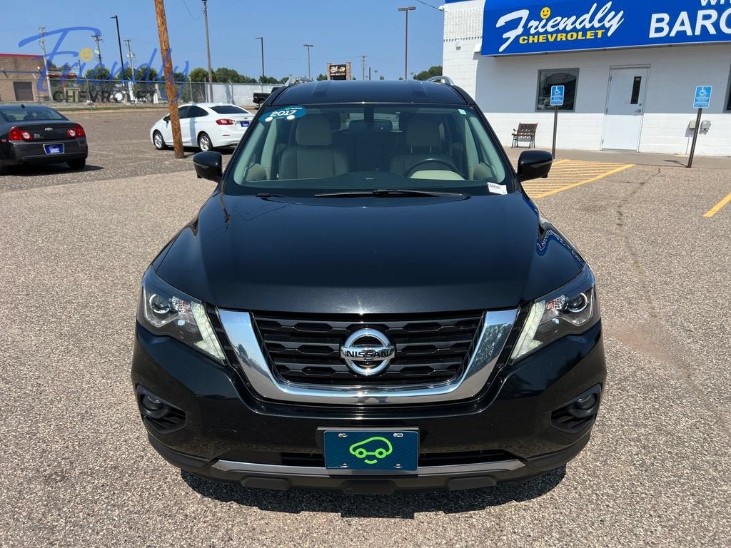 2017 Nissan Pathfinder SL