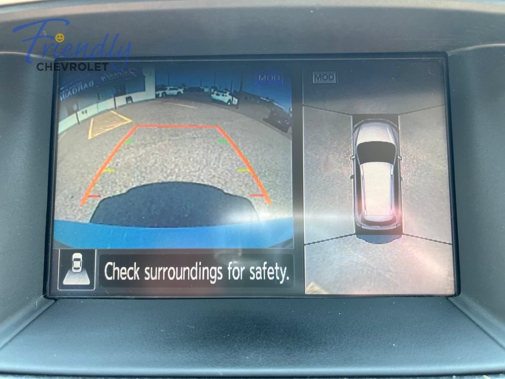 2017 Nissan Pathfinder SL