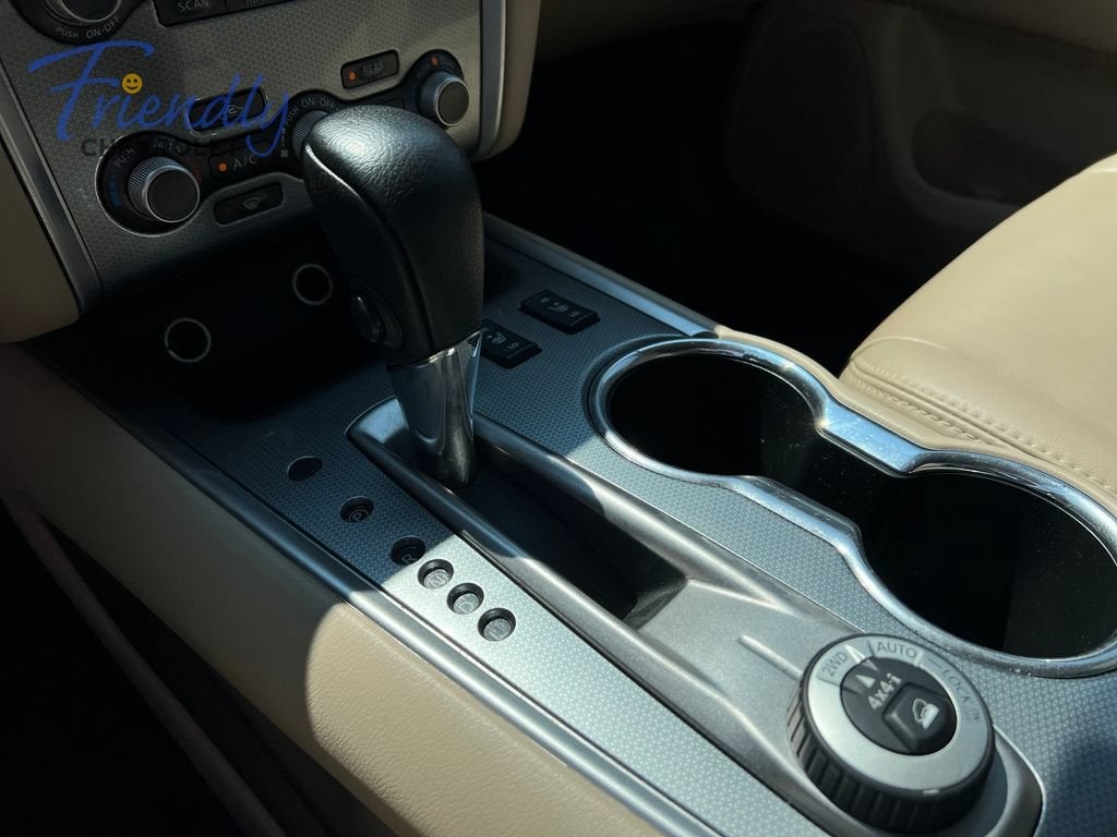 2017 Nissan Pathfinder SL