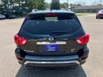 2017 Nissan Pathfinder SL