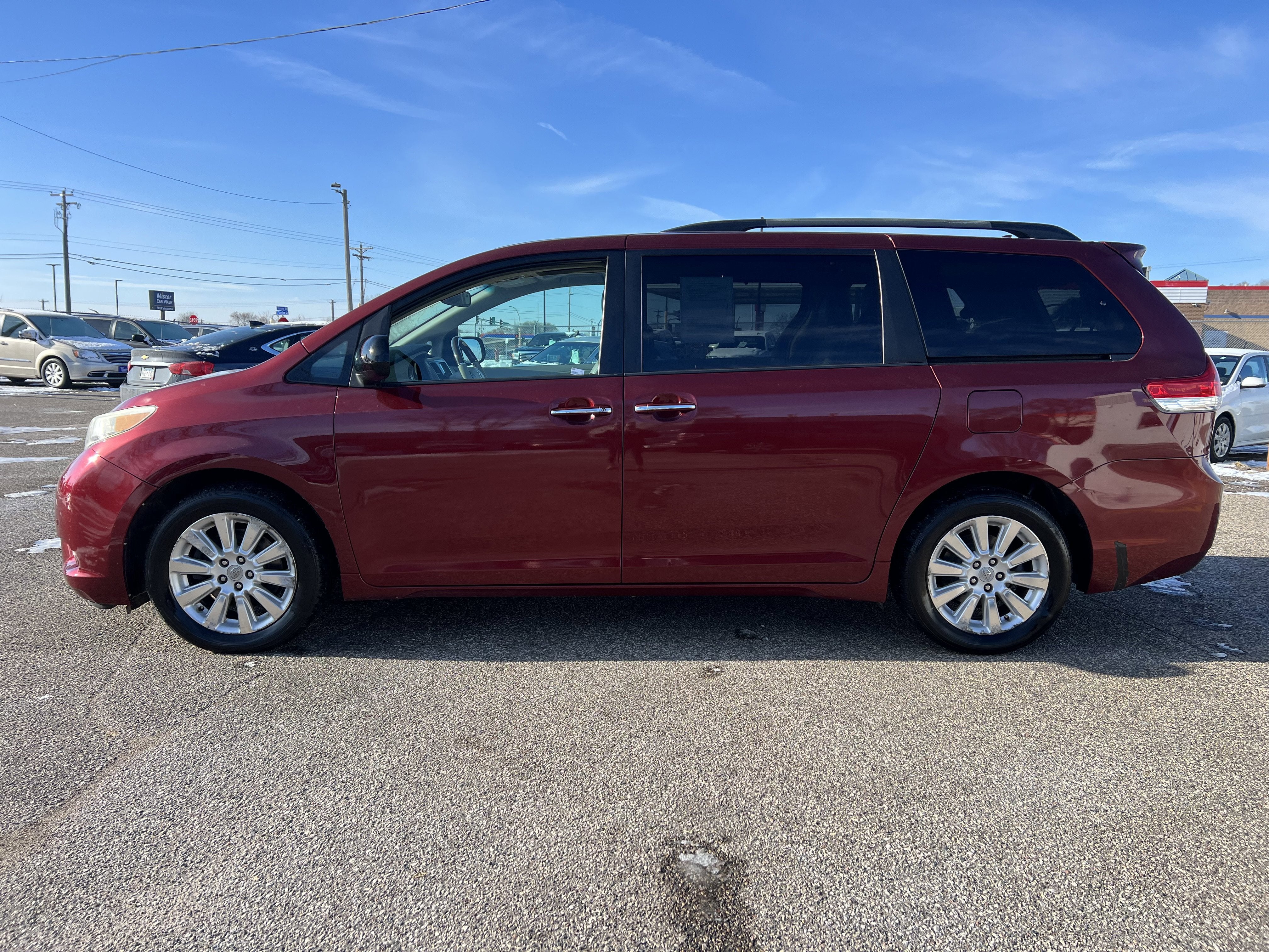 2011 Toyota Sienna XLE