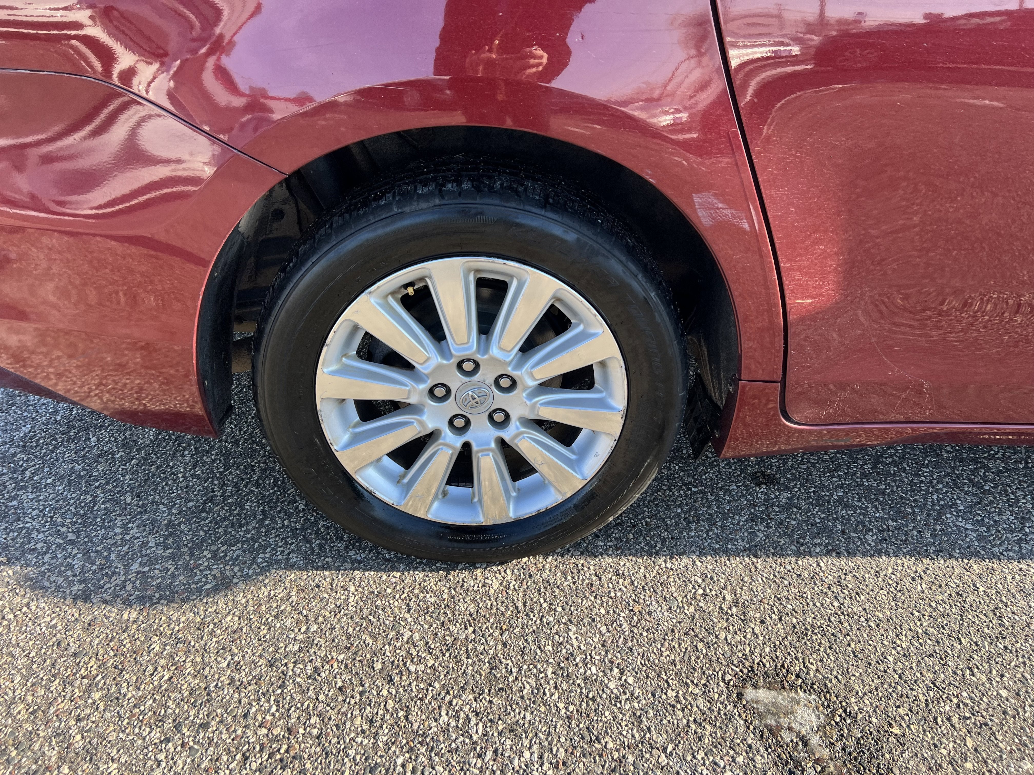 2011 Toyota Sienna XLE