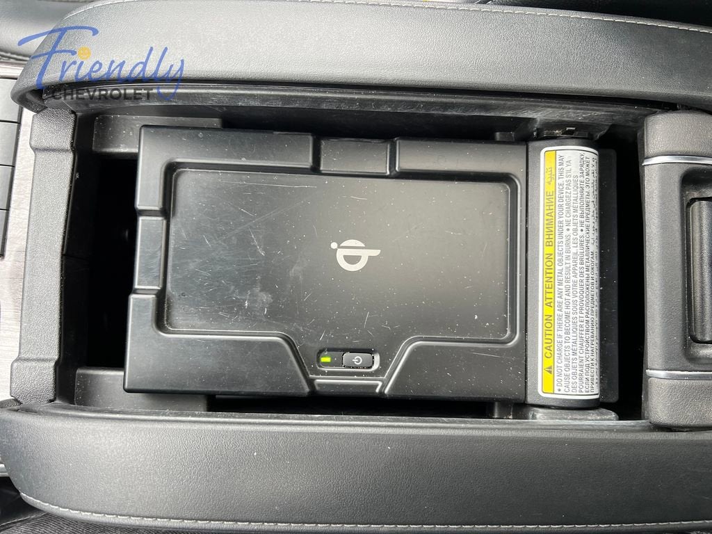2022 Toyota Highlander Hybrid Platinum