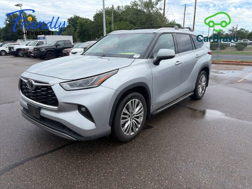 2022 Toyota Highlander Platinum