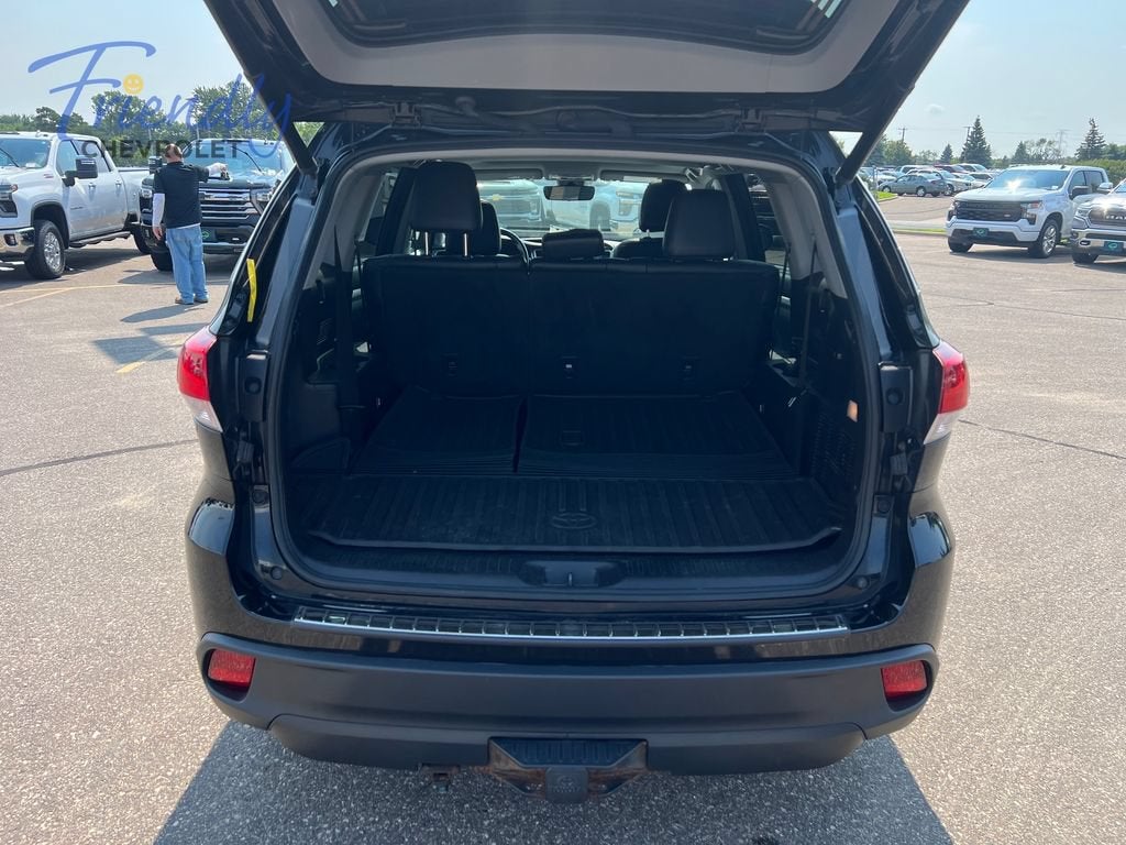 2017 Toyota Highlander SE