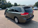 2012 Toyota Sienna XLE V6 8 Passenger