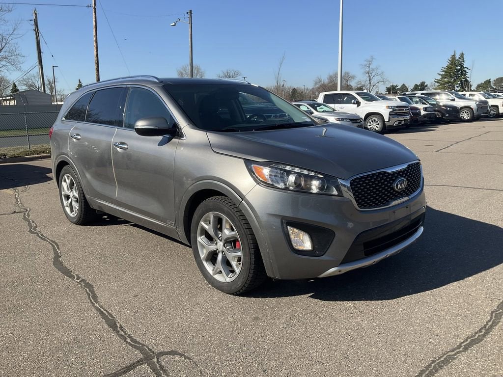 Used 2016 Kia Sorento SX with VIN 5XYPKDA55GG071208 for sale in Fridley, Minnesota