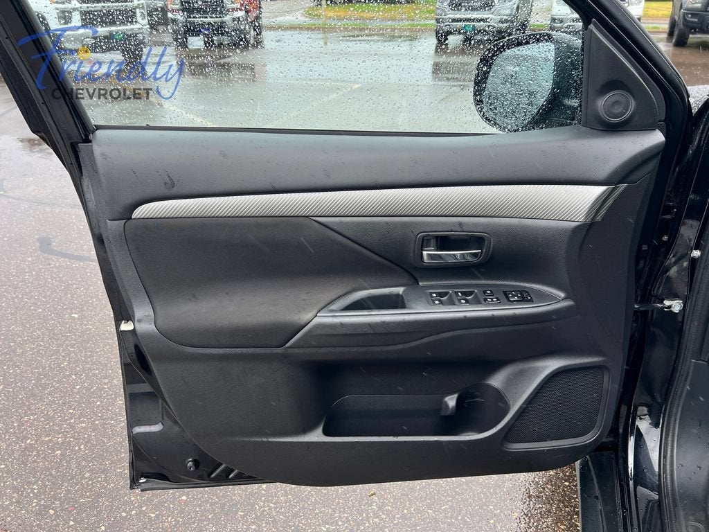2018 Mitsubishi Outlander SE