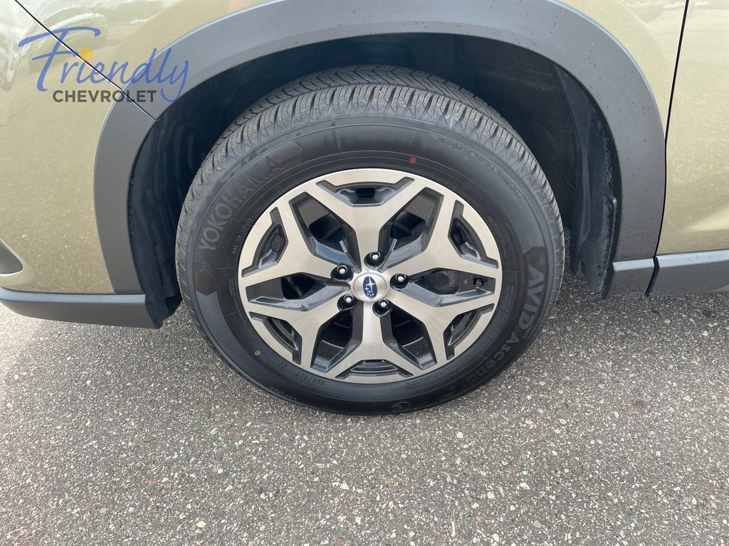 2023 Subaru Forester Premium