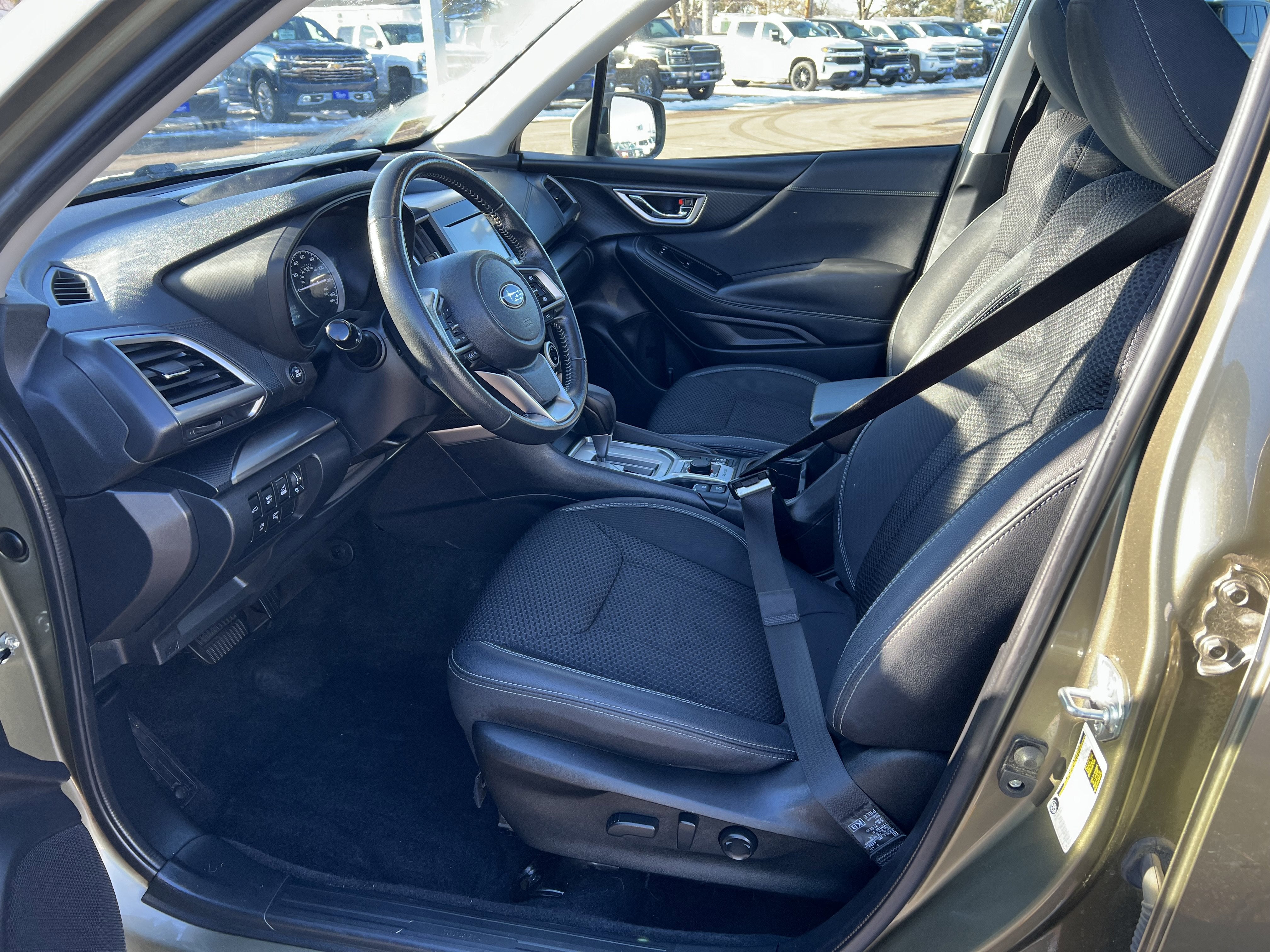 2023 Subaru Forester Premium