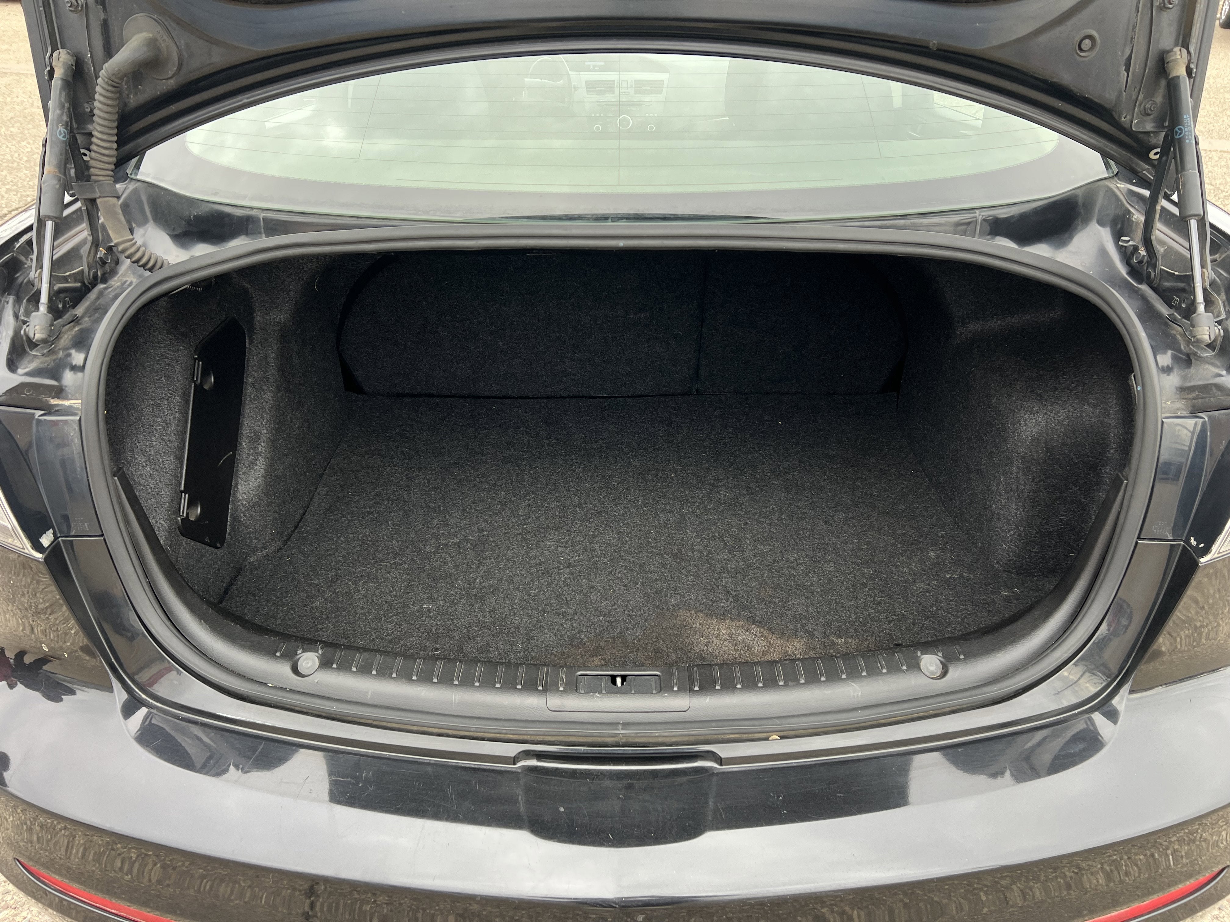 2013 Mazda Mazda3 i Sport