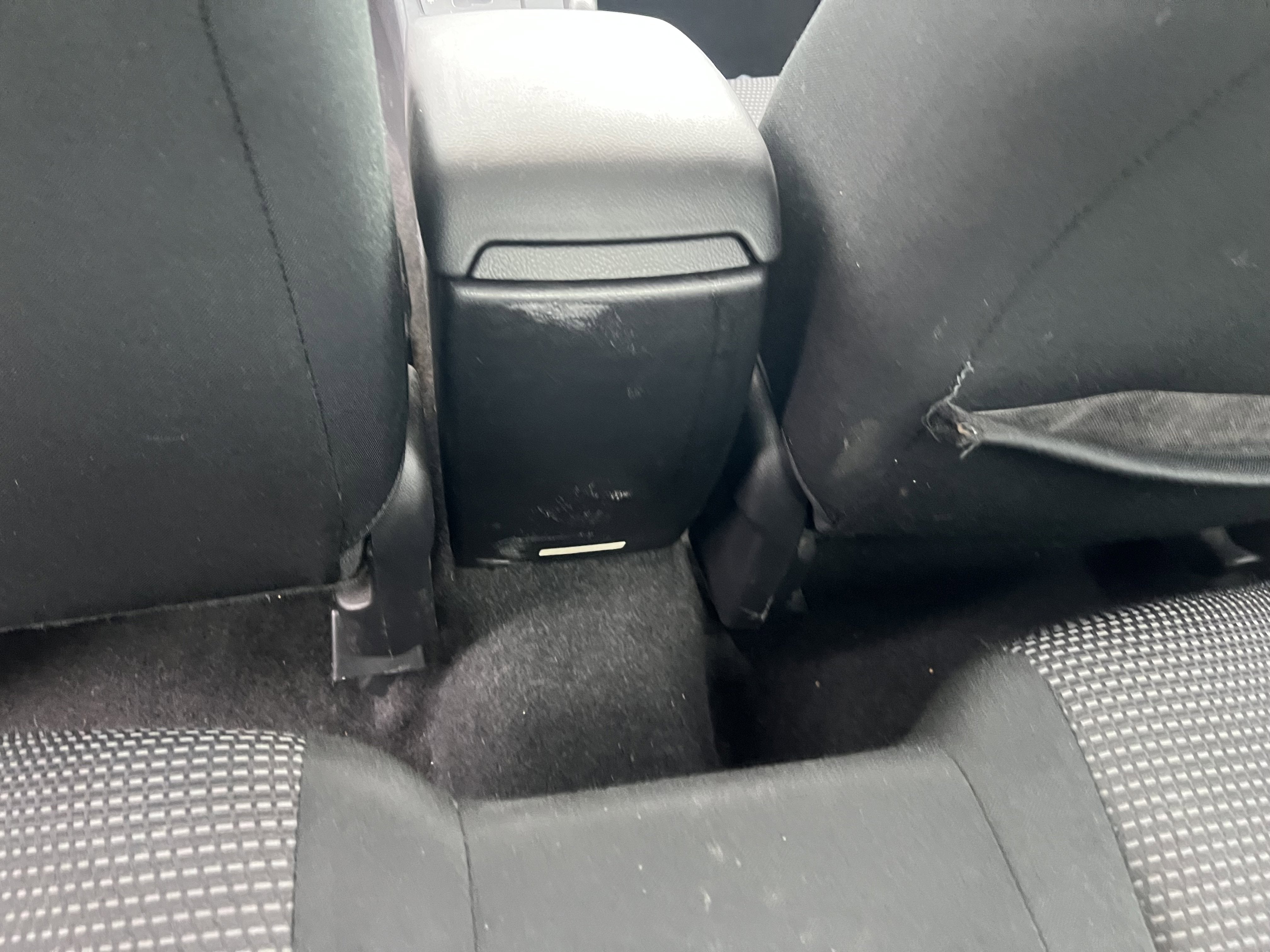 2013 Mazda Mazda3 i Sport