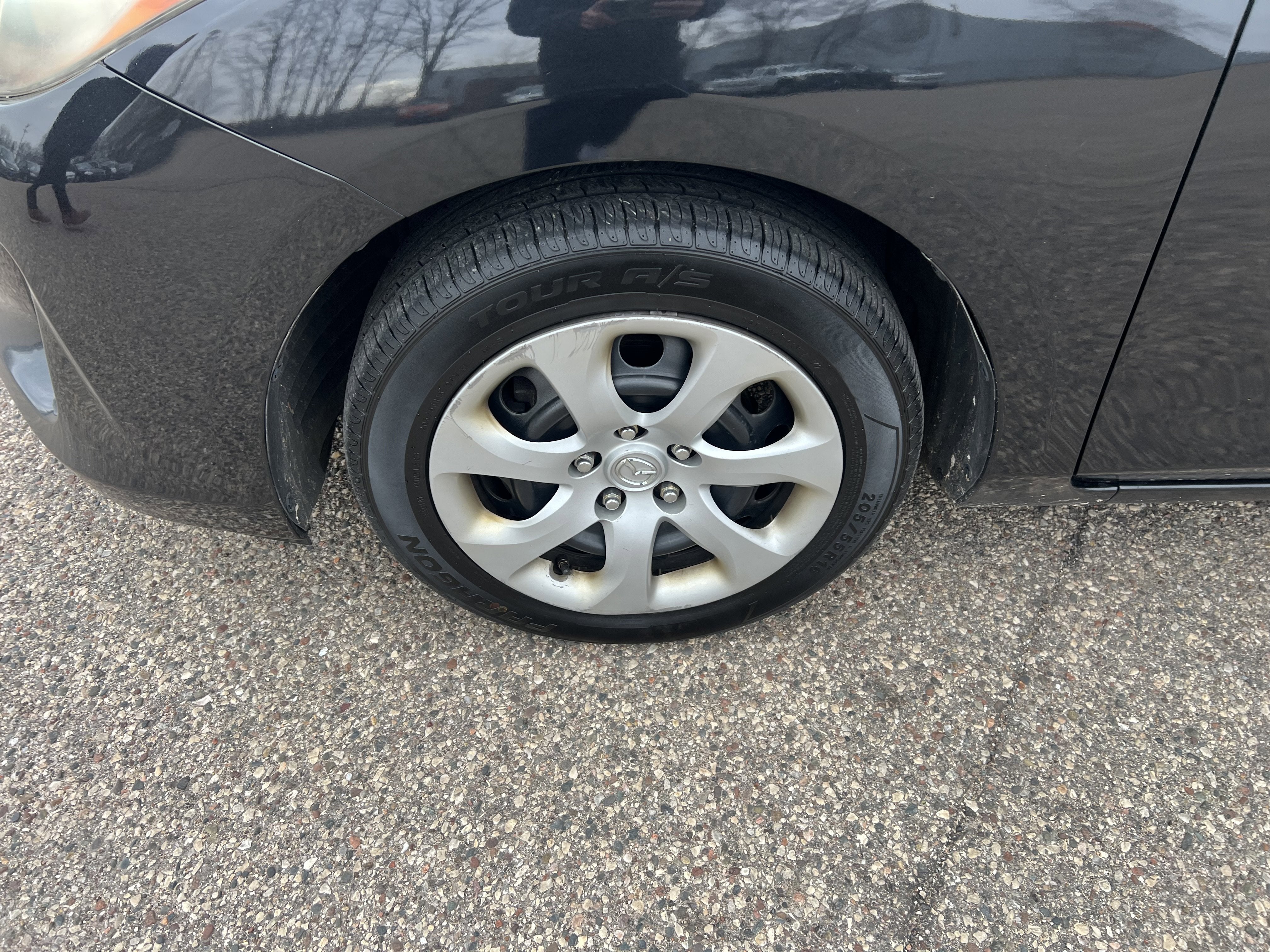 2013 Mazda Mazda3 i Sport